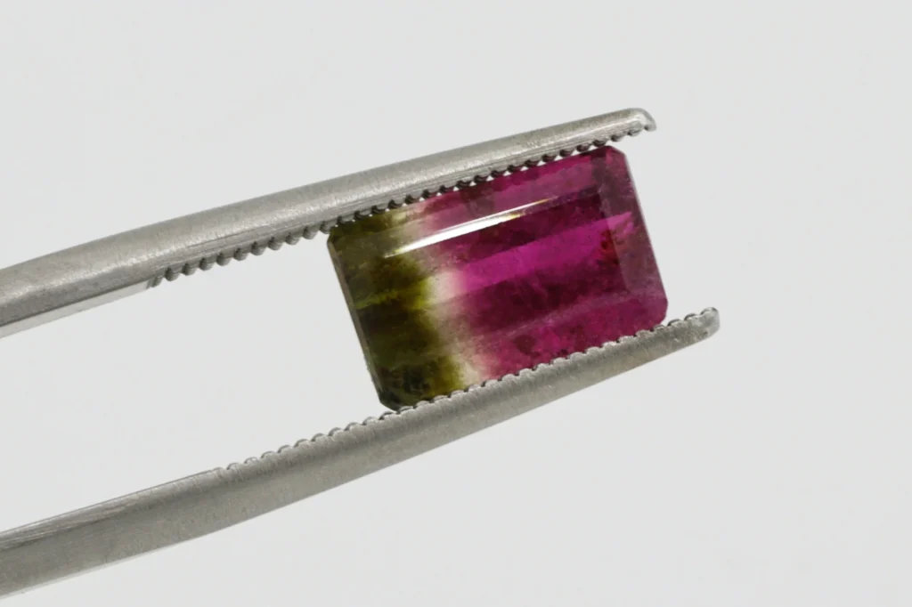 direct gemstone sourcing by jewelry manufacturer